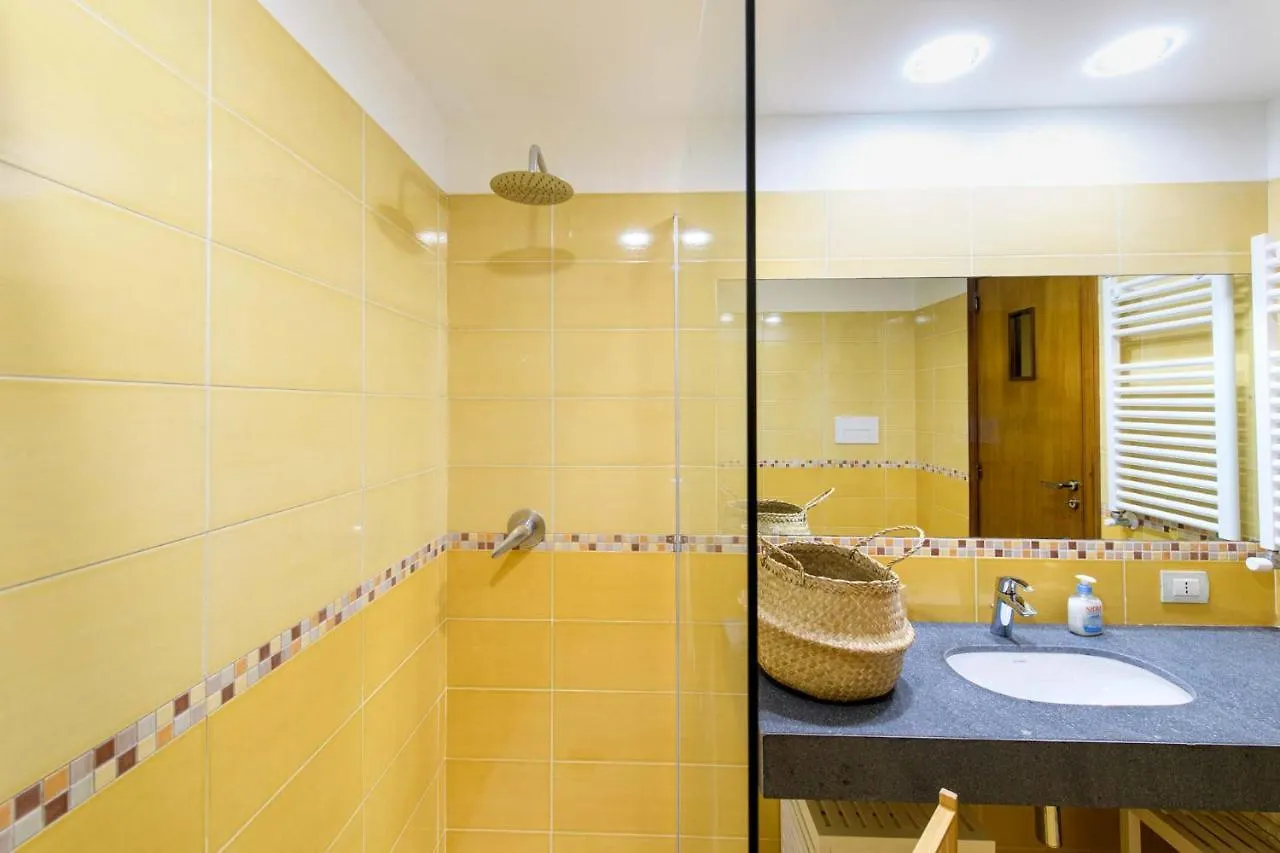 Casa Bianca Apartments Naples 0*,  Italy